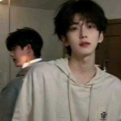 小天（扶贫王）