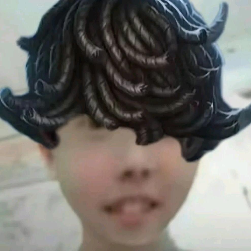 手机沾石，谁摸谁死