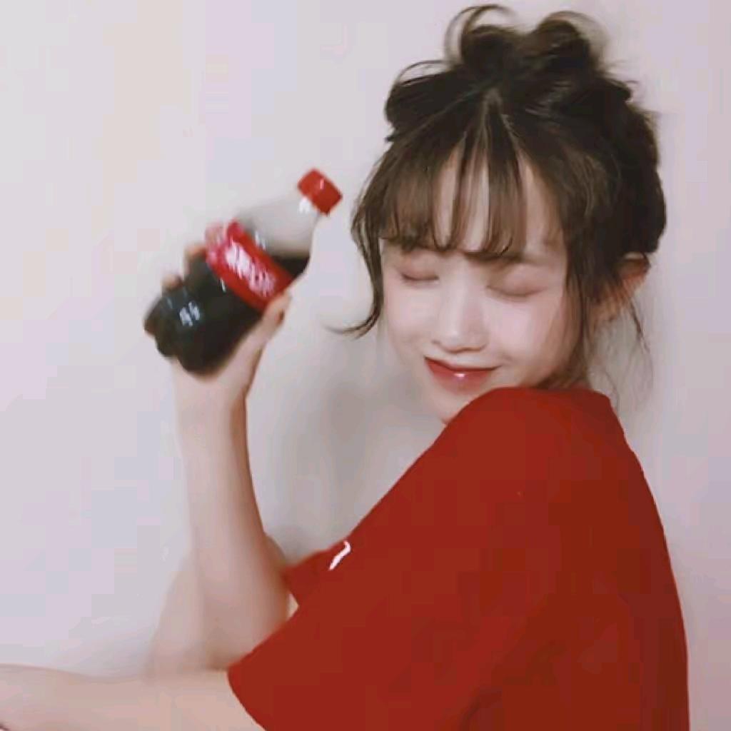 草莓椰椰汁