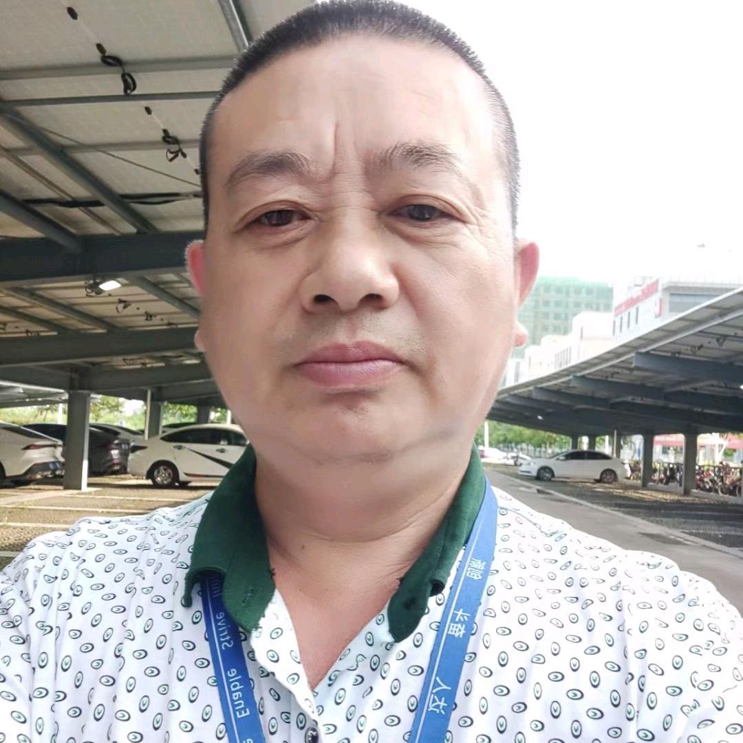 低调诚实周哥