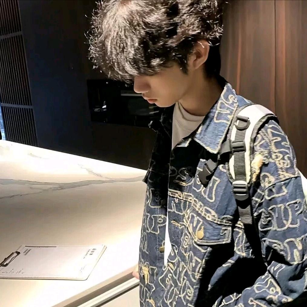 轩.