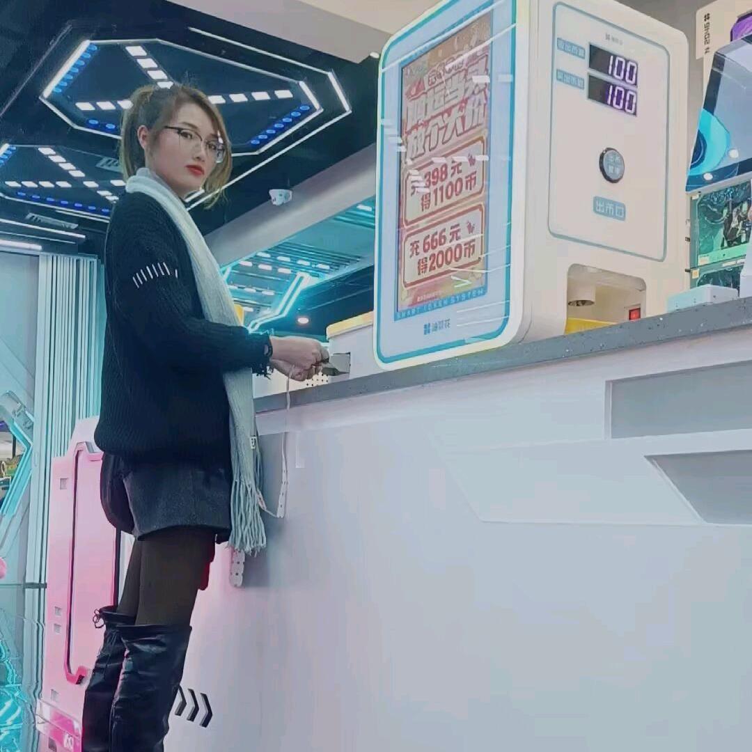 小梁很凉