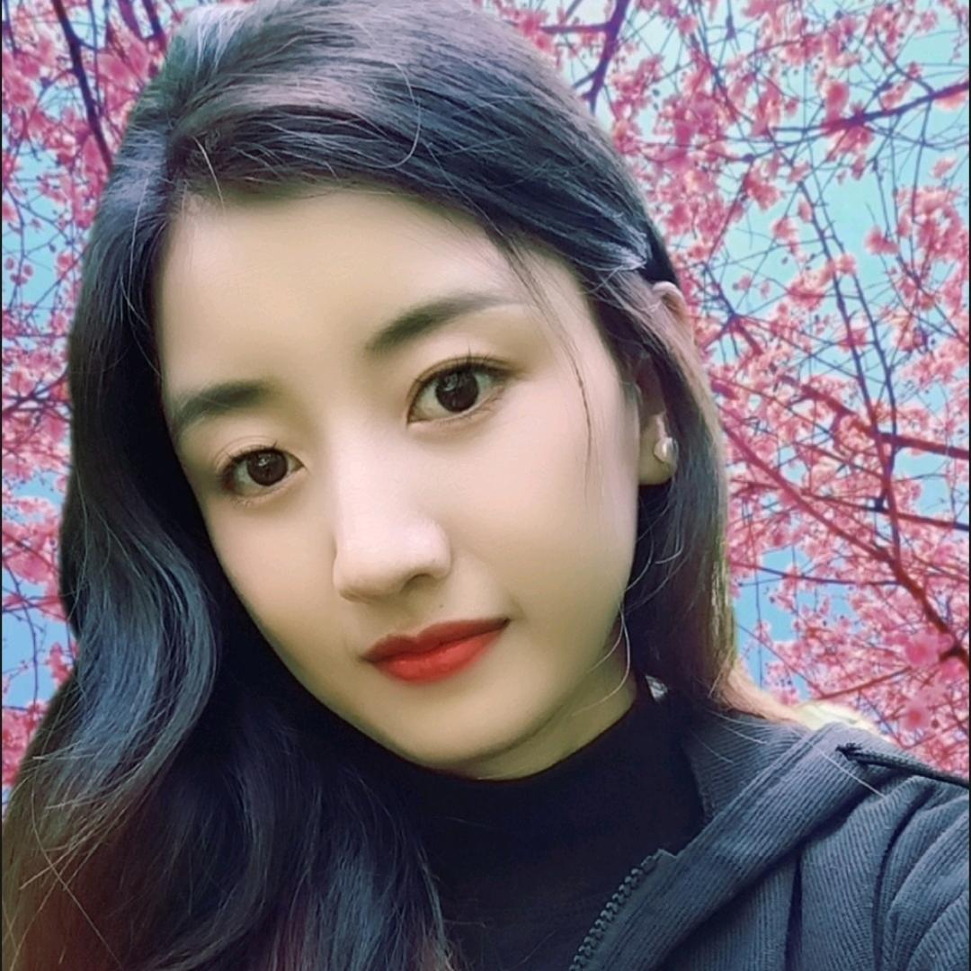 英子Yiᥫᩣ⍤⃝💗