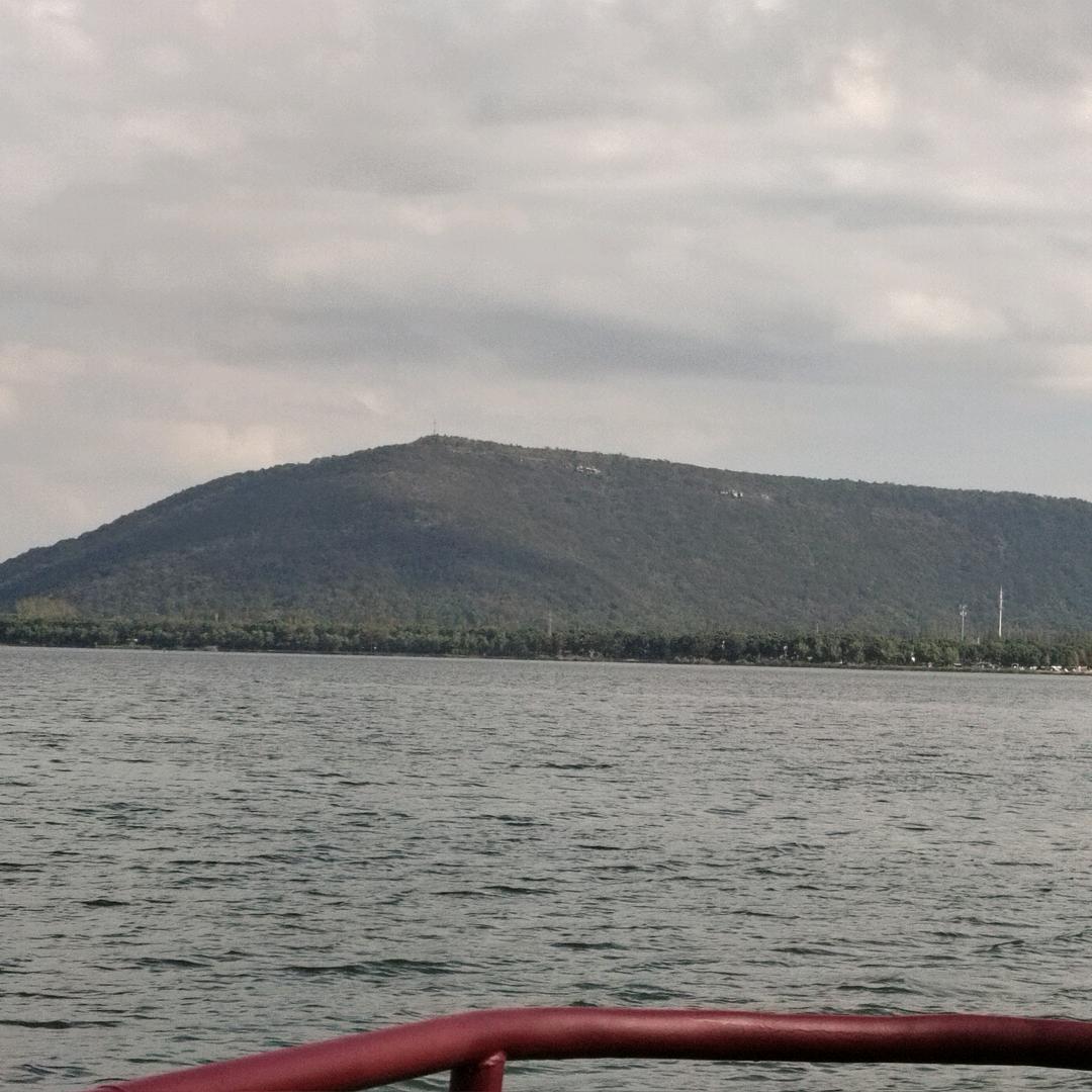 风吹爱琴海