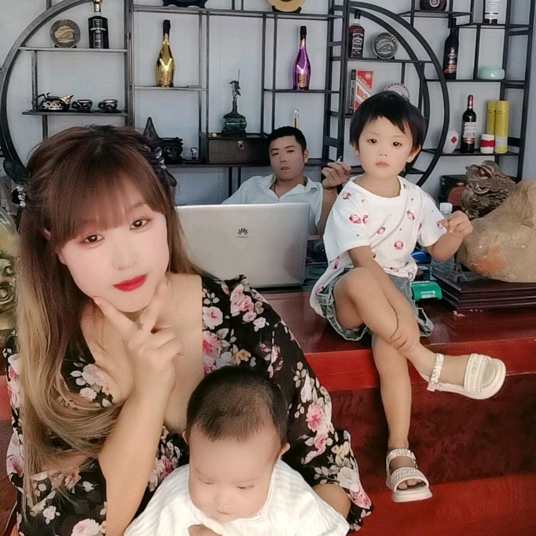 《鲜果园》顺兴花园店