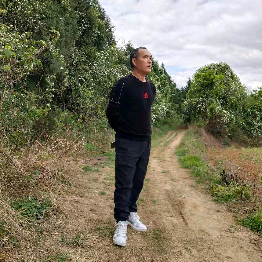 琳怡（笑看人生）