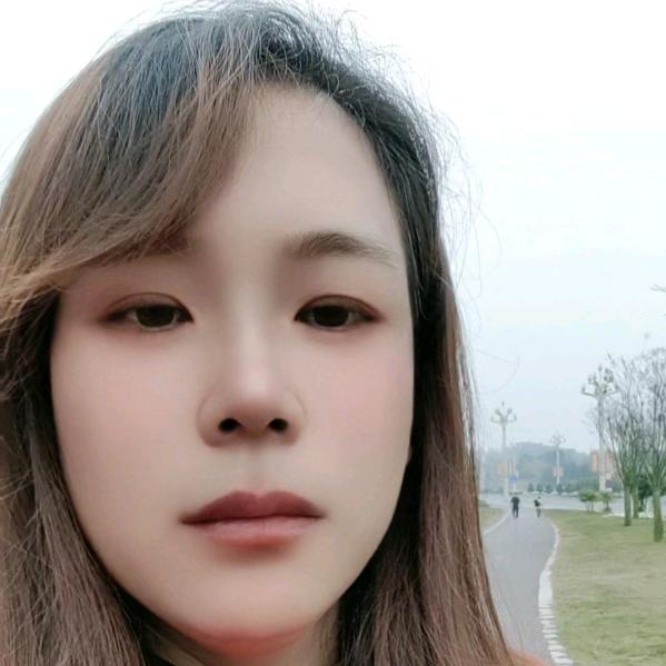 红玫瑰💋