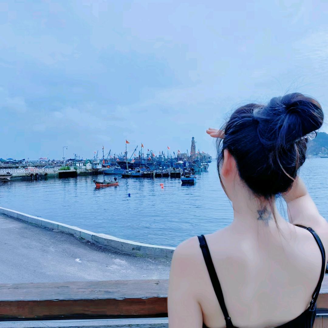 一身反骨