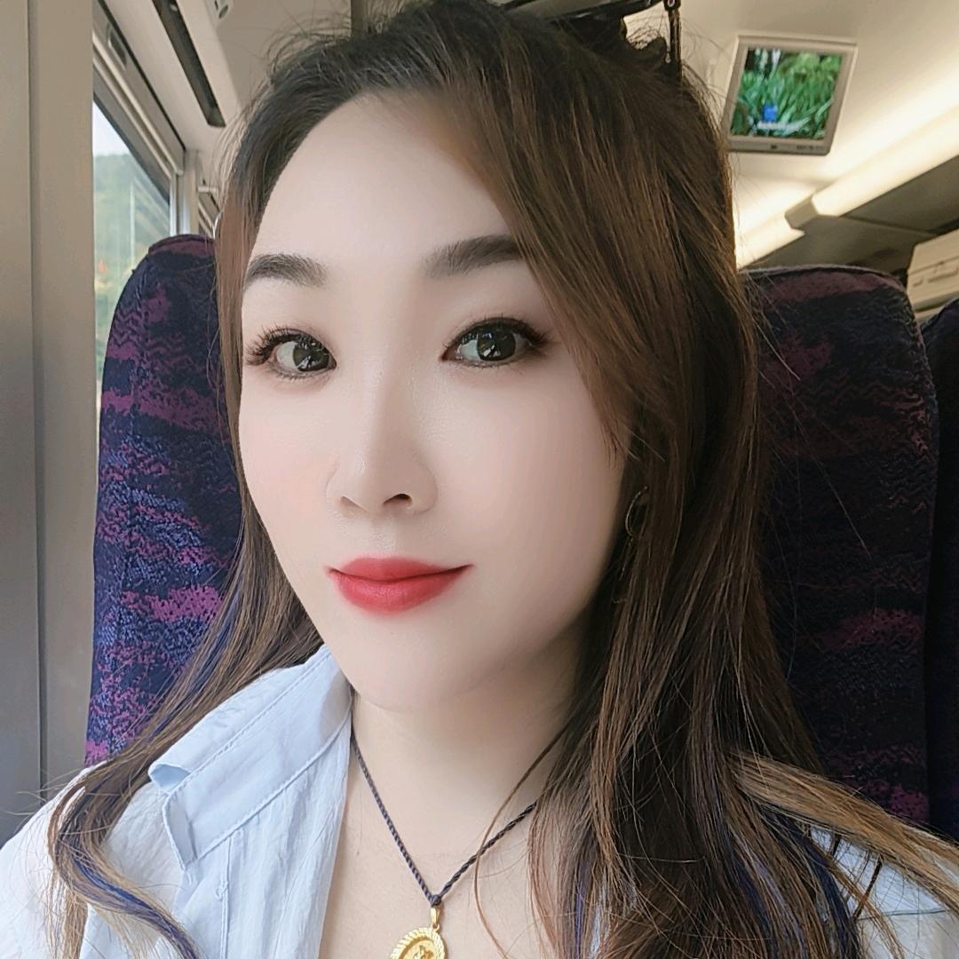 娅姿泉.美肌小掌柜