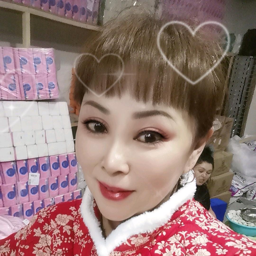 关云玲卖服装的姐姐