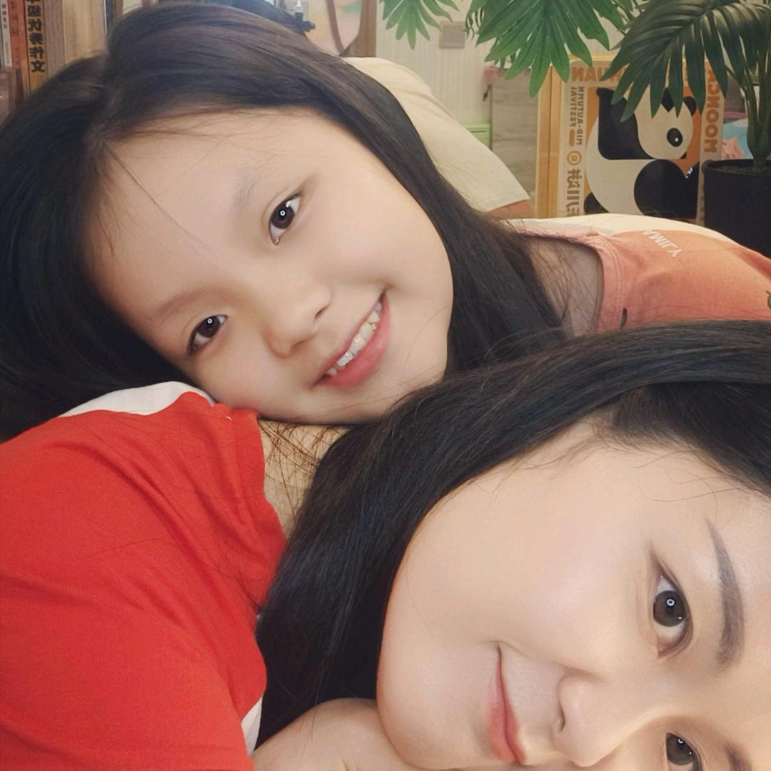 谦梦尤克里里姐妹号