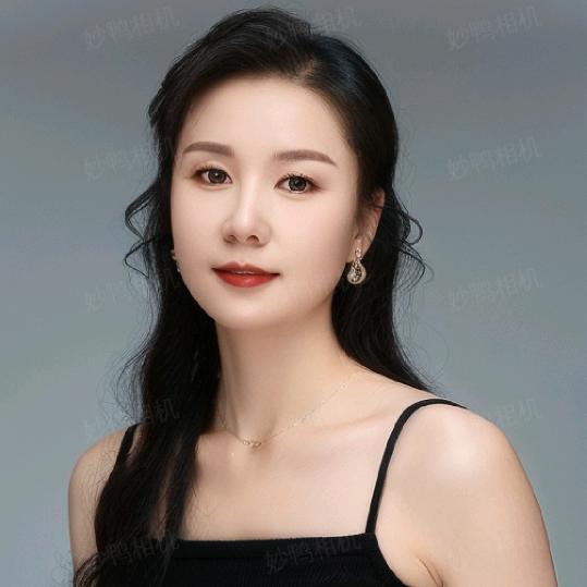 民乐化妆师晨晨