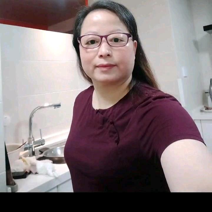 红姐沉默是金