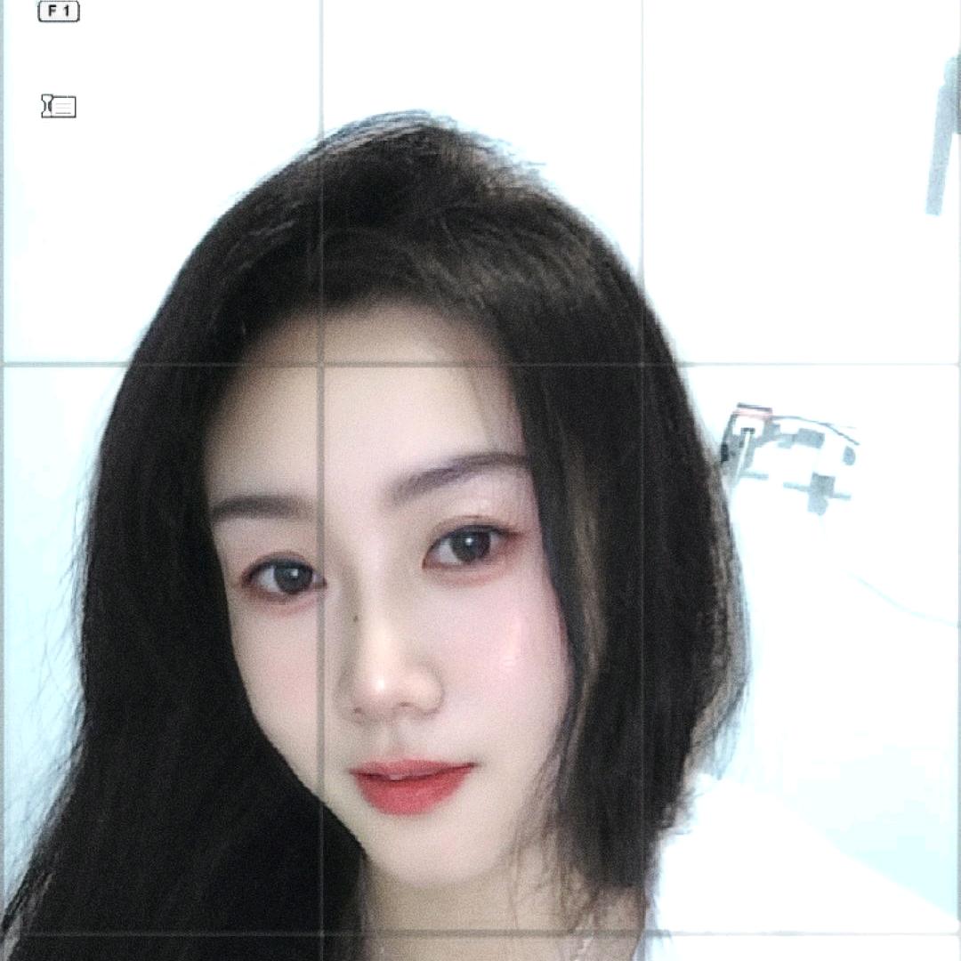 ➠玩小货车的燕子༃