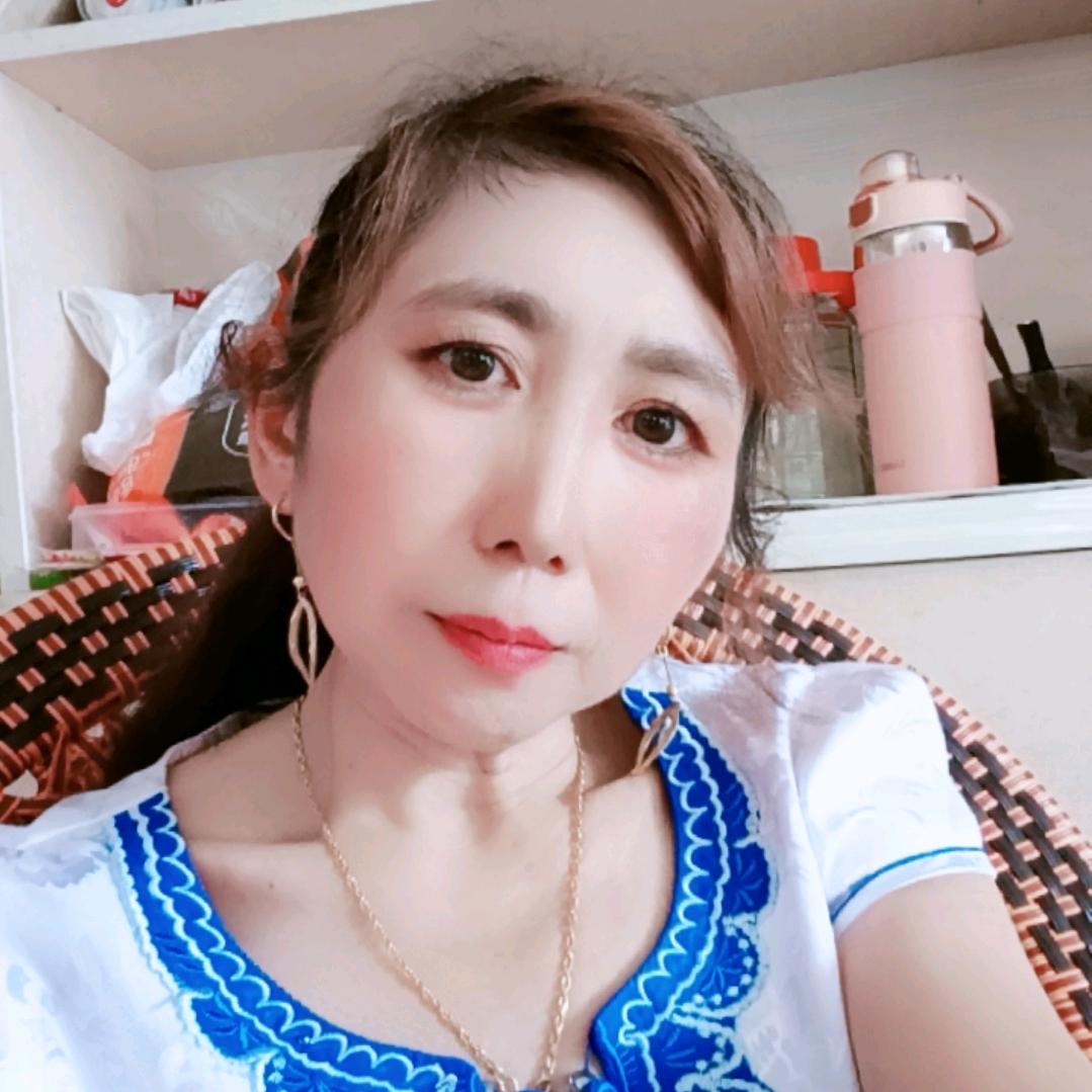 陈琼