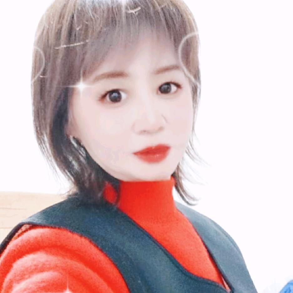 利姐：(不定时开播）