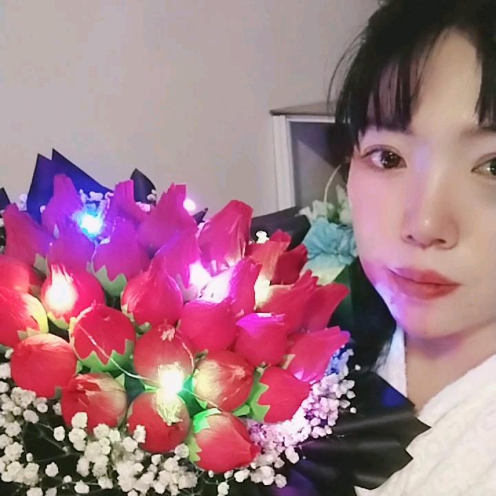 云中的彩虹 ，不私聊。