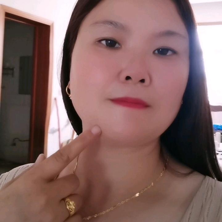 英子（离异单身）