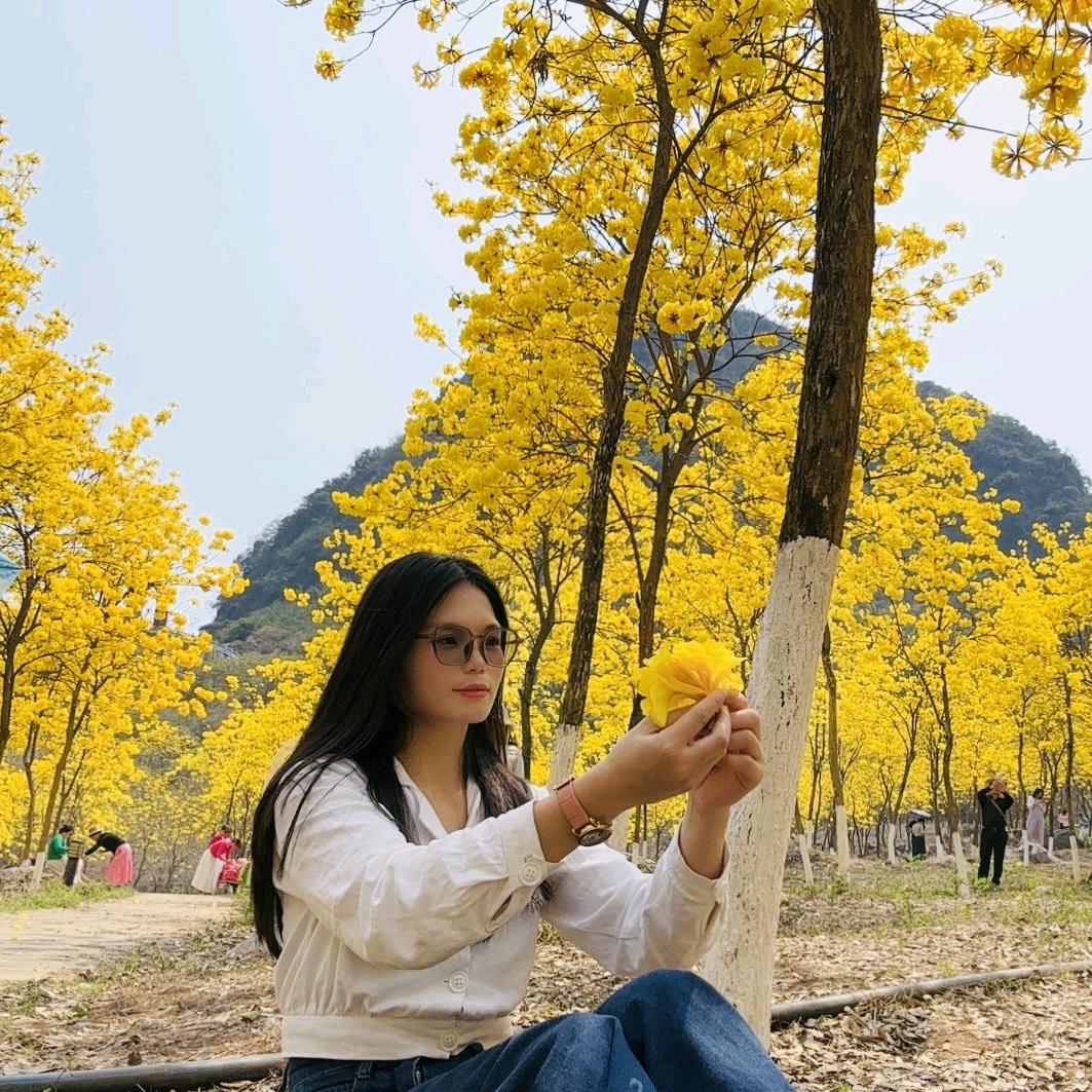 Miss Huang