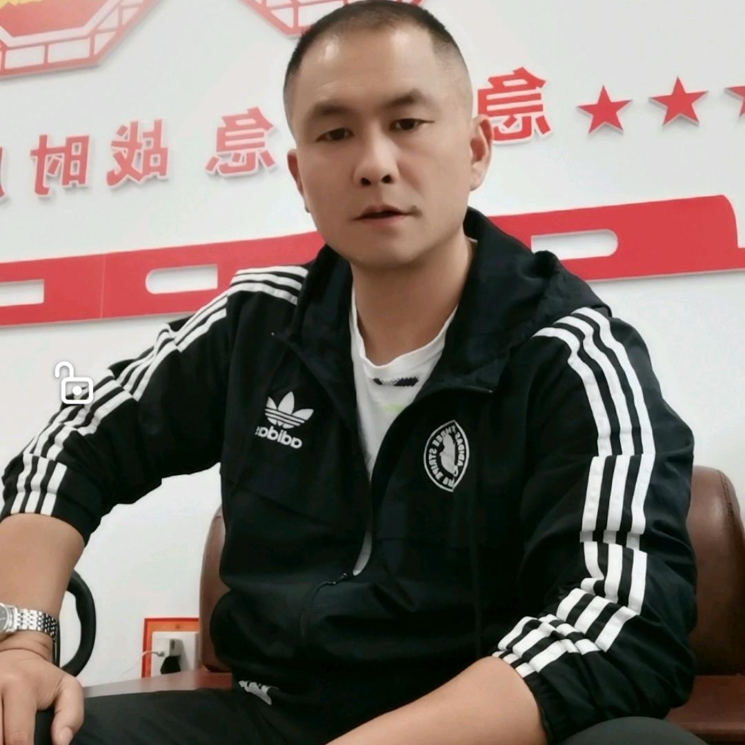 情系橄榄绿