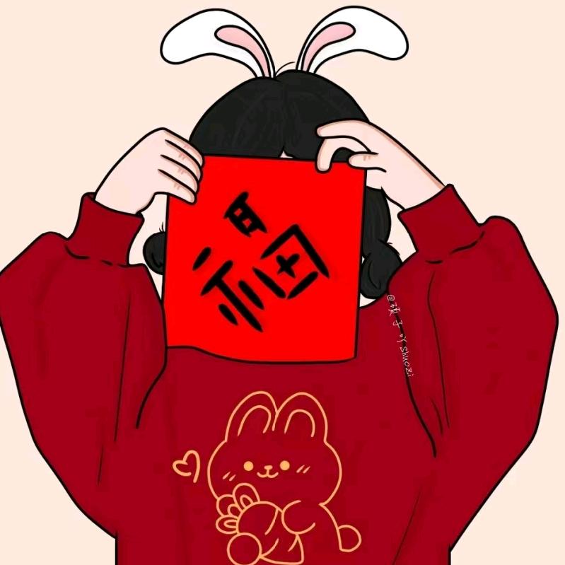 玩具怀里的喵