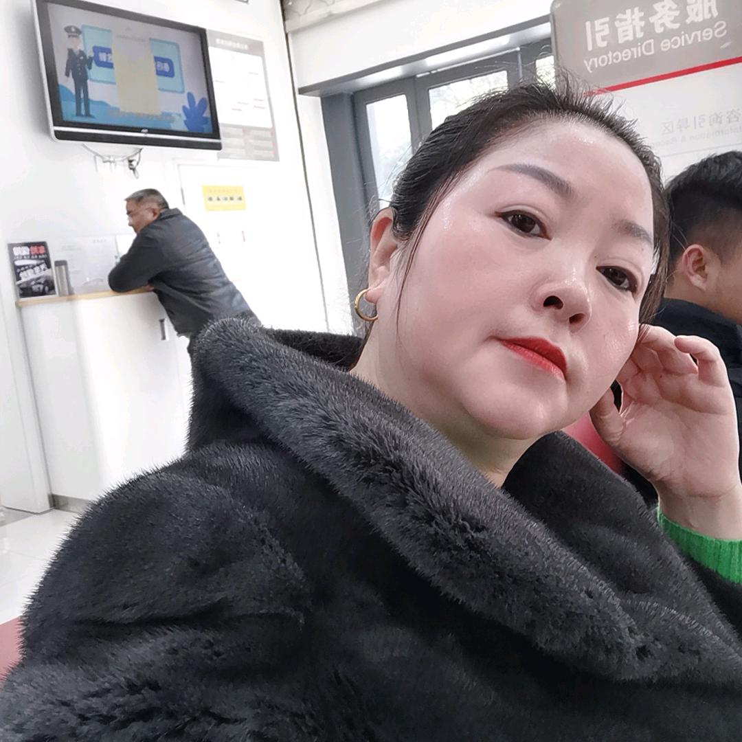 容易受伤的女人