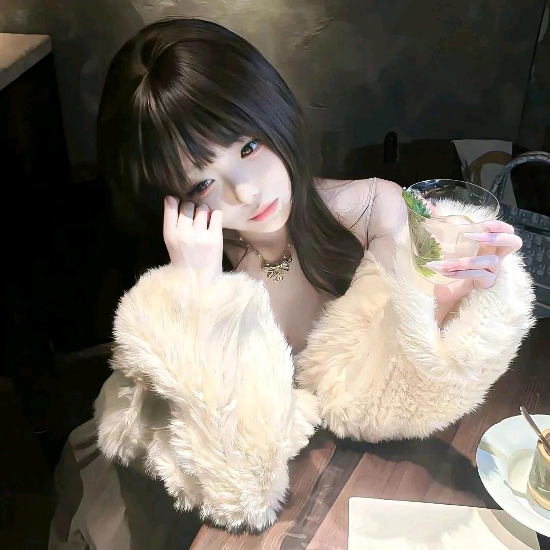 聆莺
