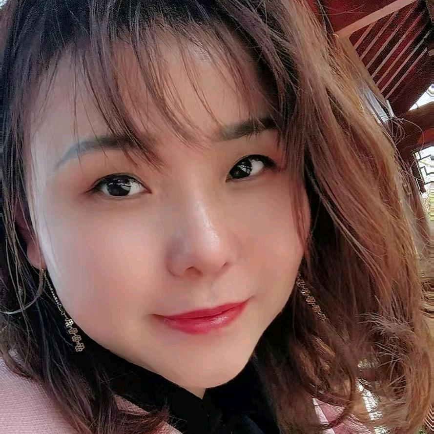 凌艳 虾子信誉美妆