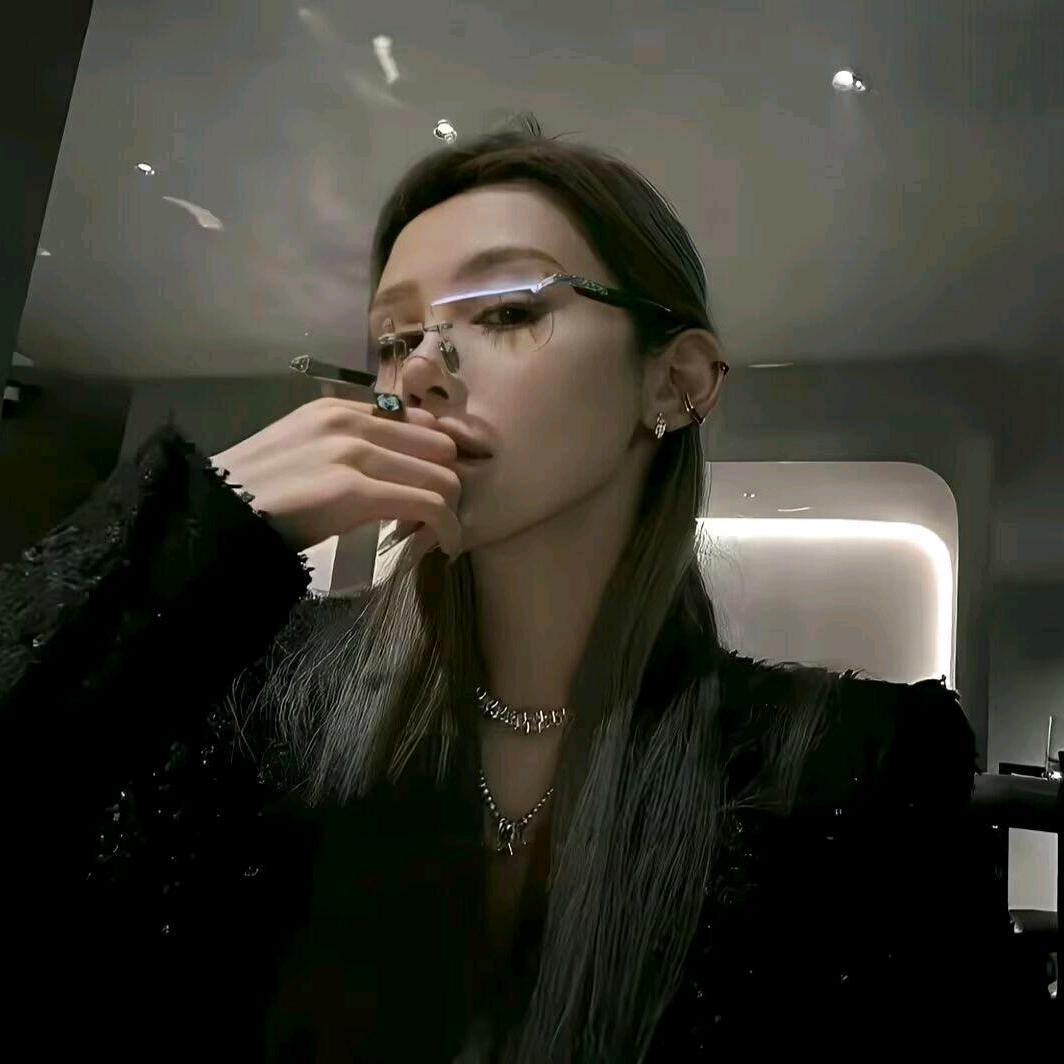 白白🦋