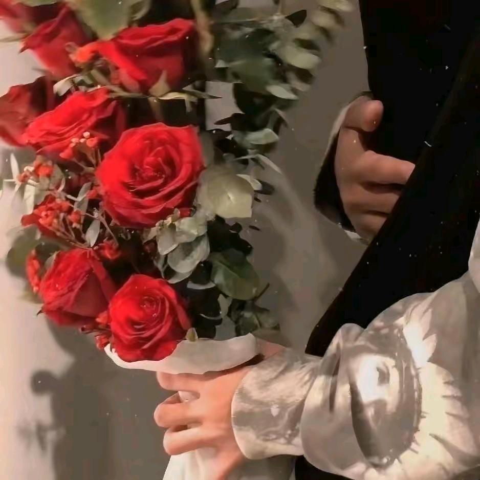 雪落在树上🌨🌲