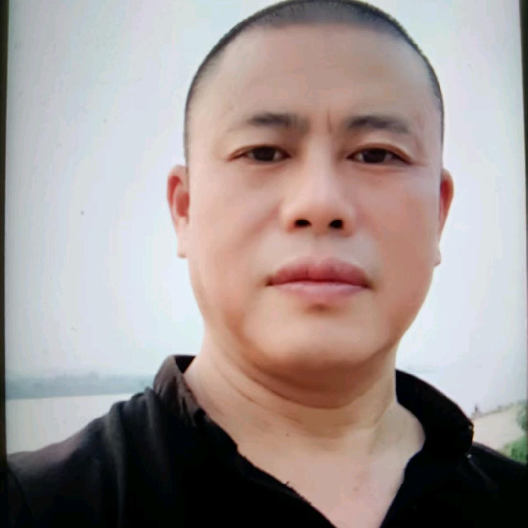 黄聿信