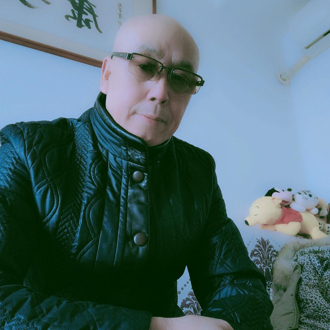 咫尺天涯