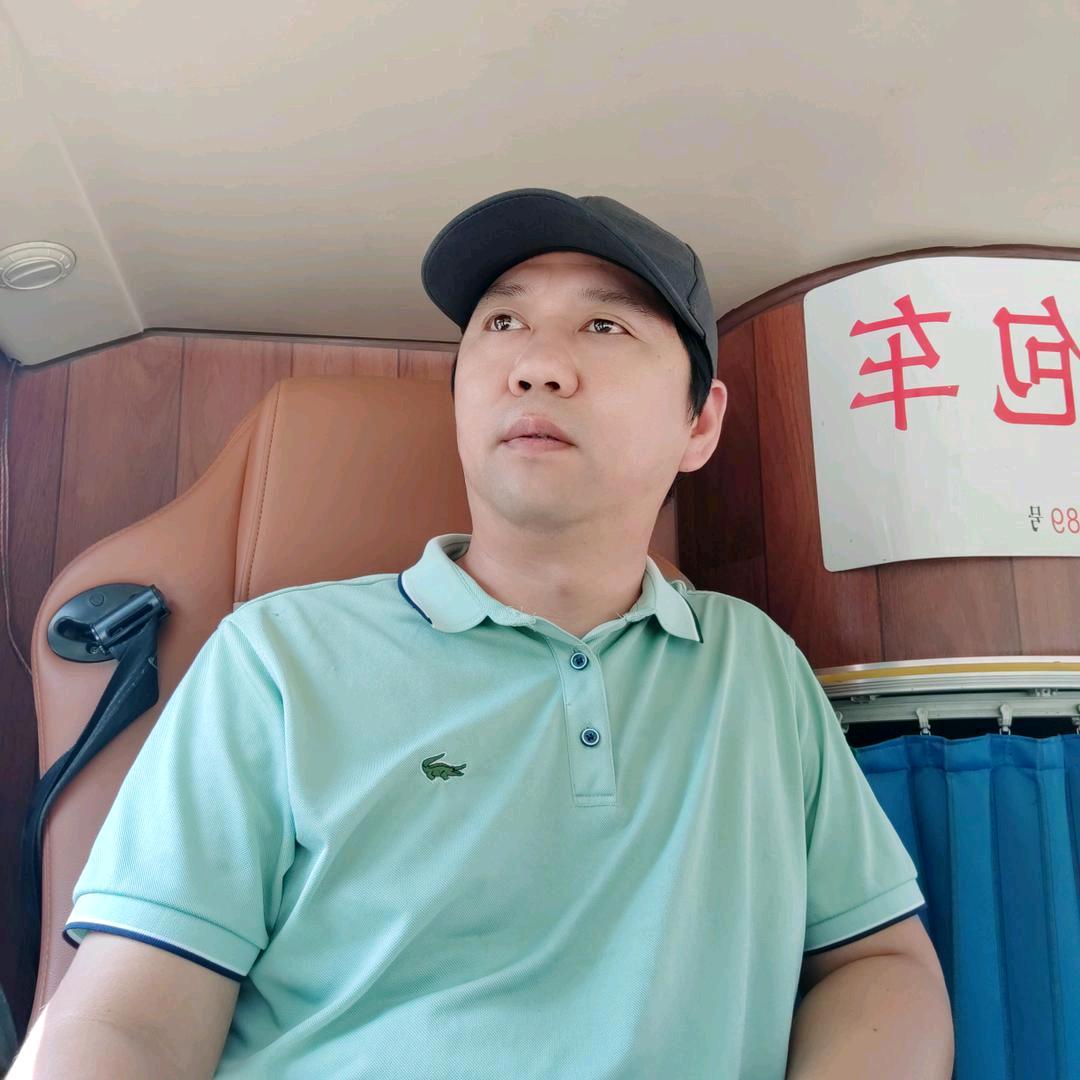 🕊️黄显化