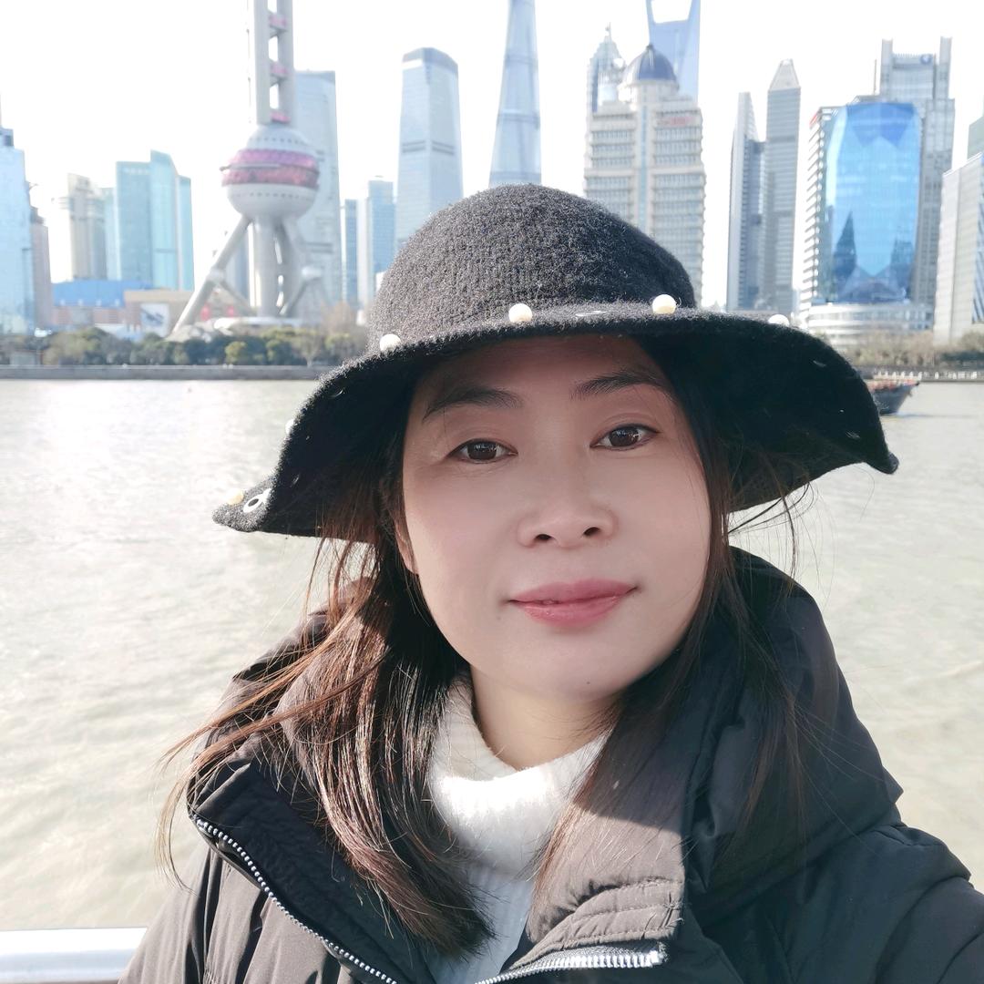 遵义市汇川区潮同学童装！小陈总