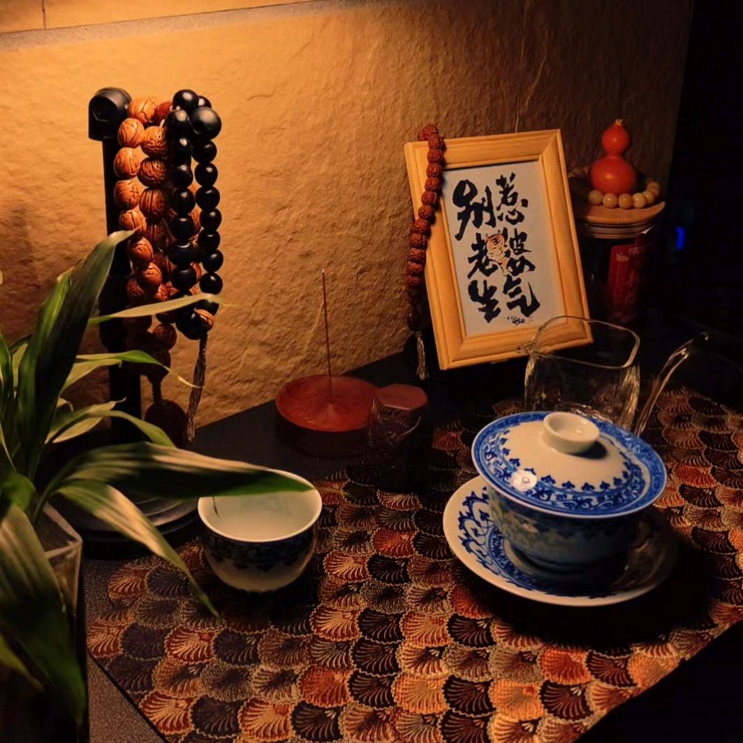 阳台茶摊