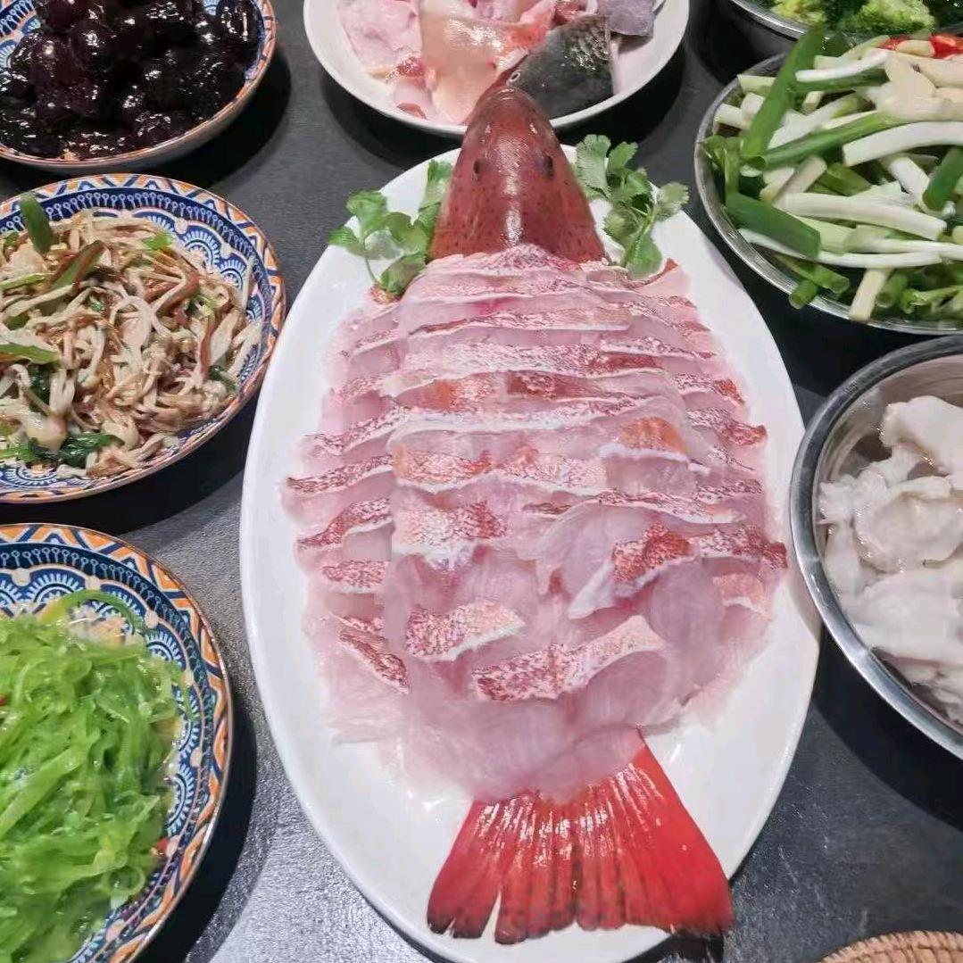 玉玉--