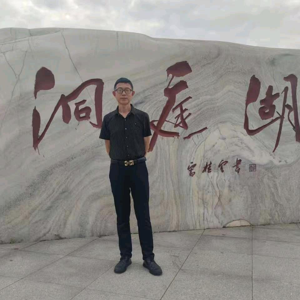 粘胶你我，老肖