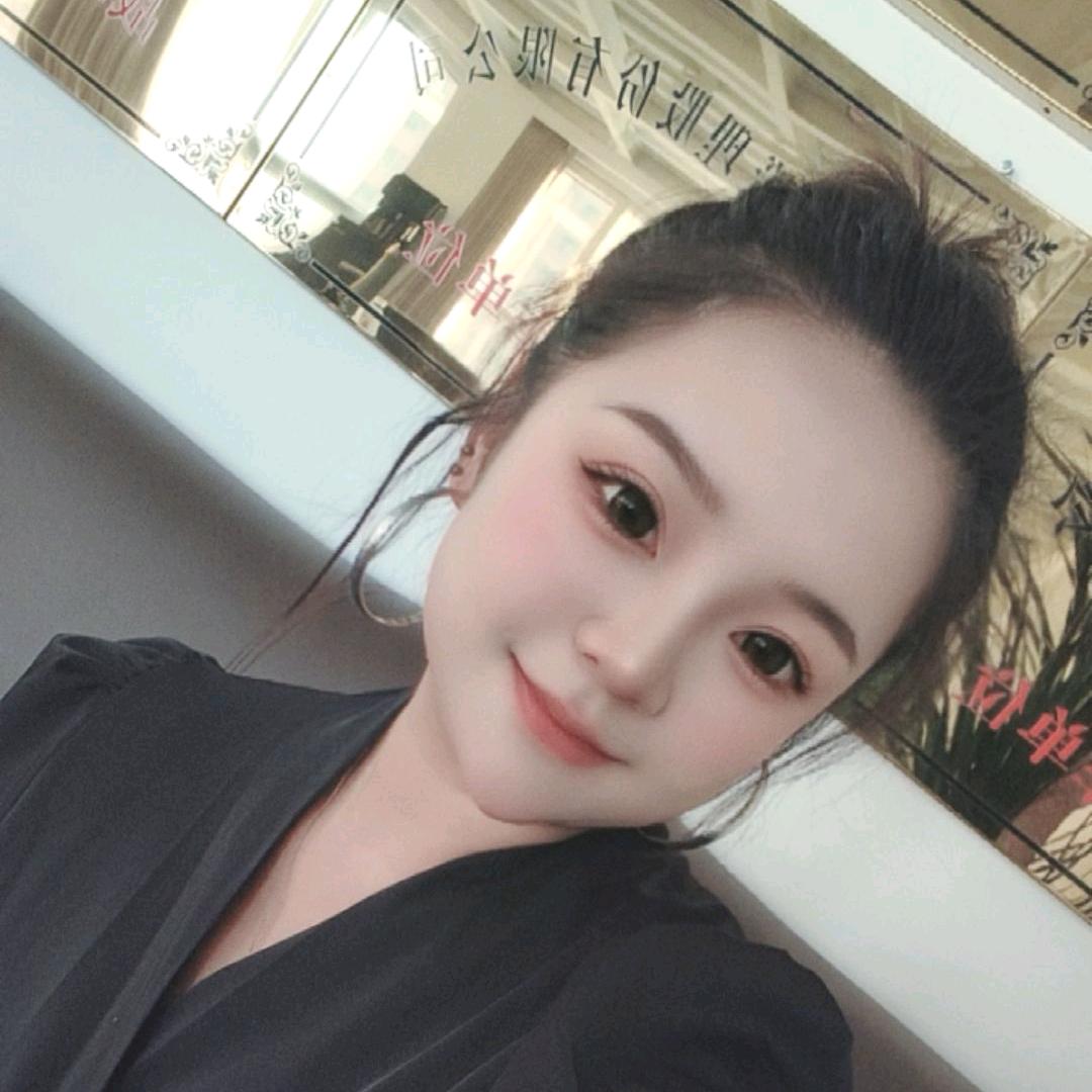一杯冰美式ฅ(• - •)ฅ