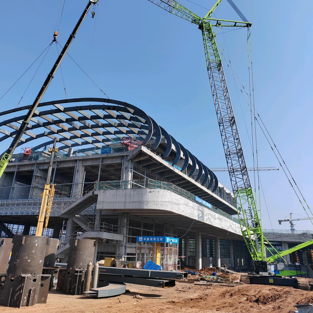 履带吊司机的日常