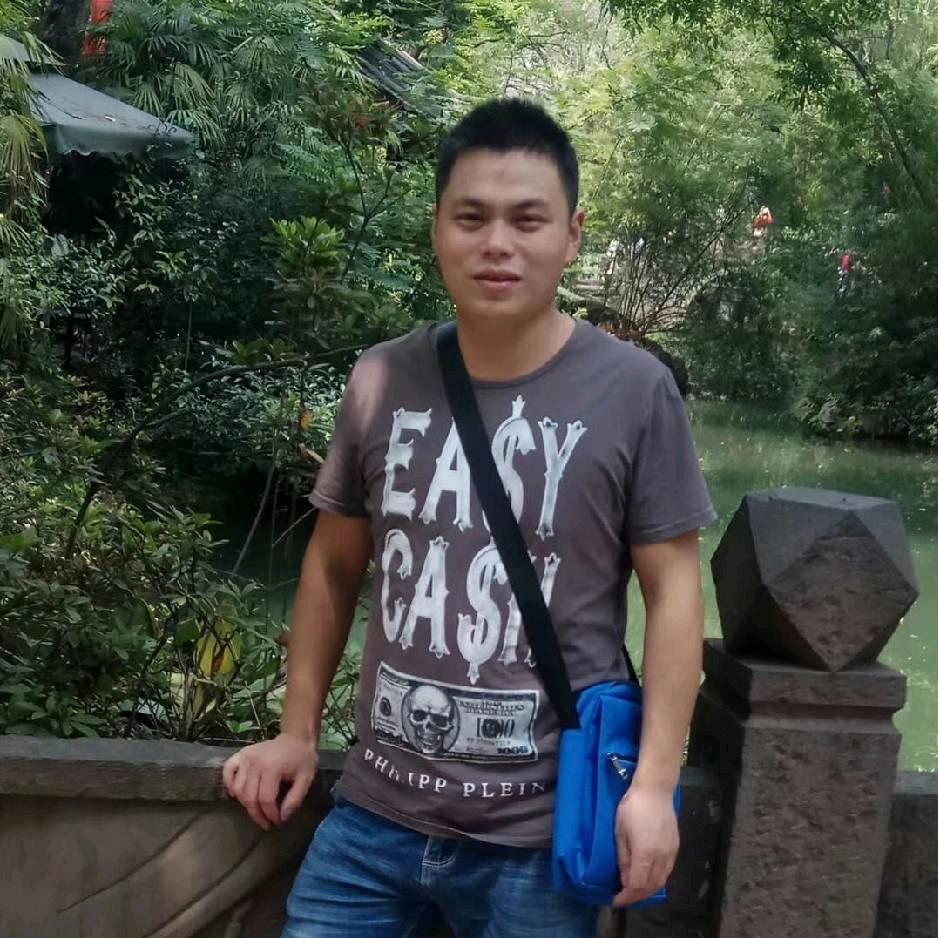 哥丶一在潇洒
