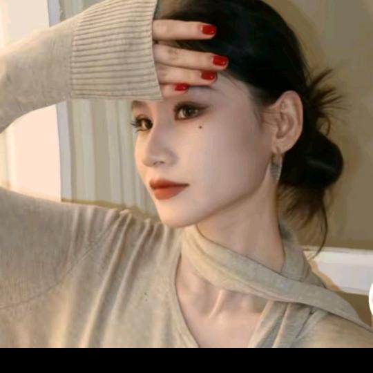 吕噜噜lulu-直播爆款返场