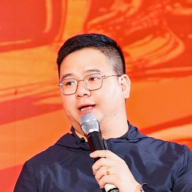 追光车膜老梁