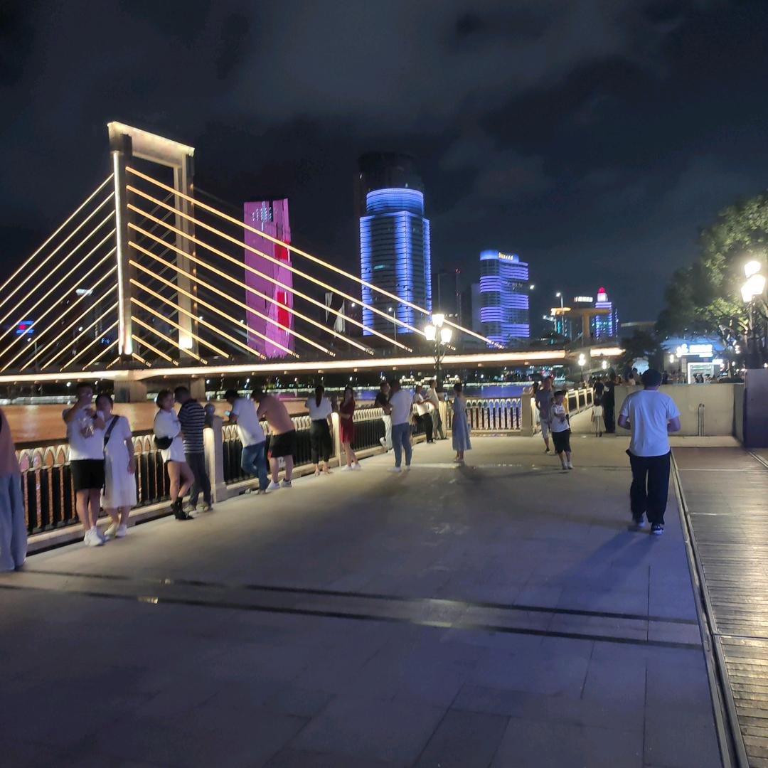 @《有你才快乐》