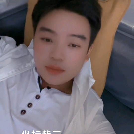 小啊朋