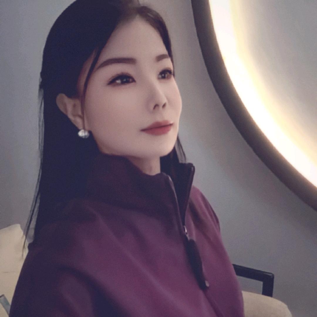 塞娜