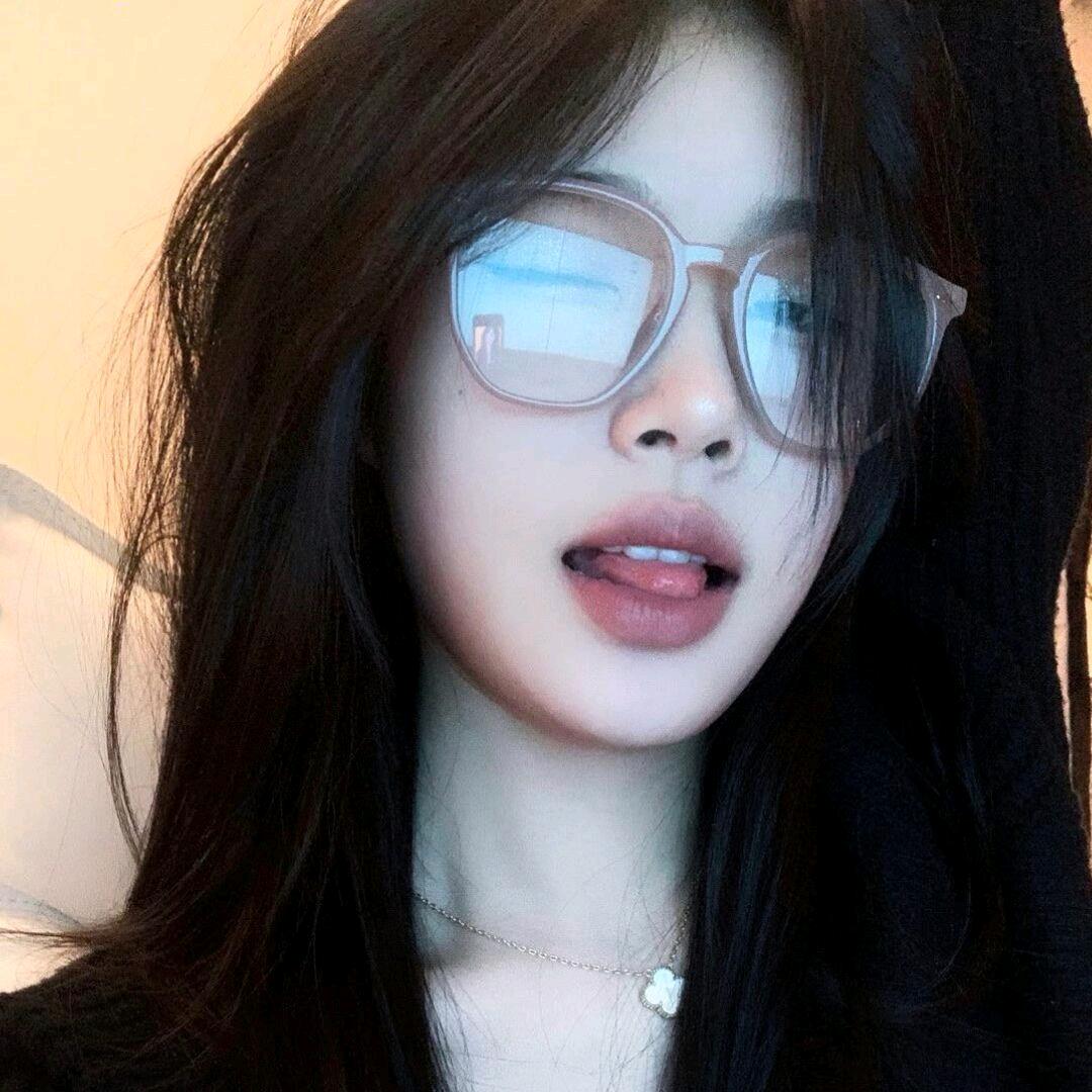 🌈🌈分你一口奶盖🥤