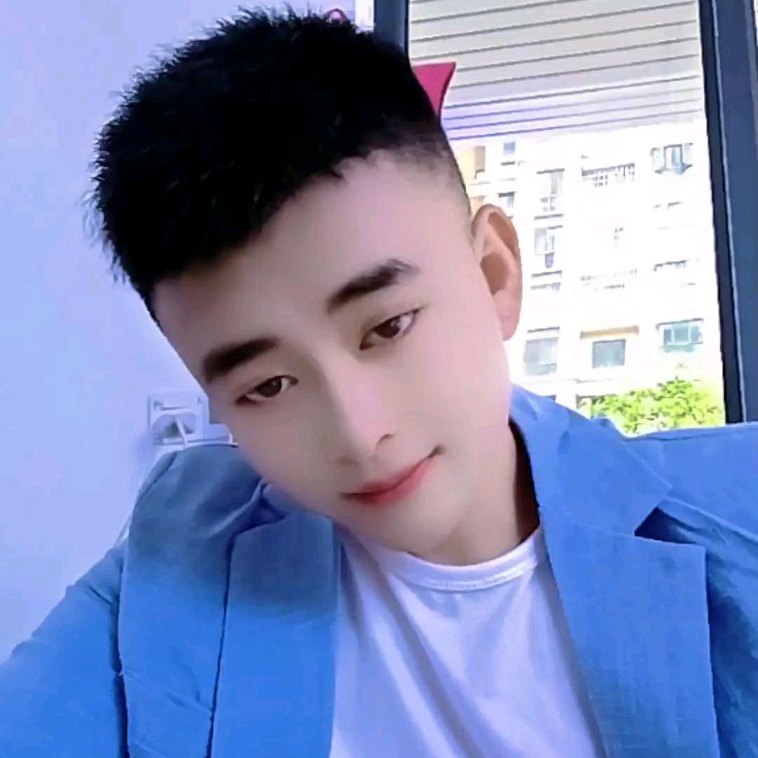 一人一车一世界。