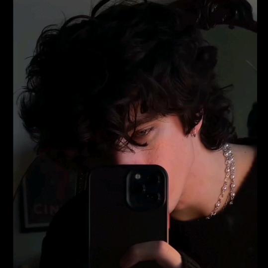 没房没车穷小子