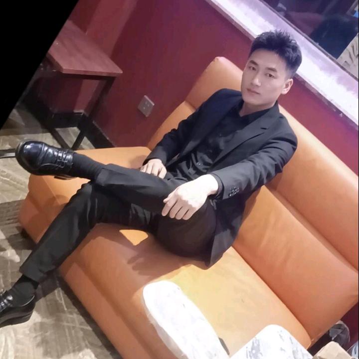 终  身  相  伴