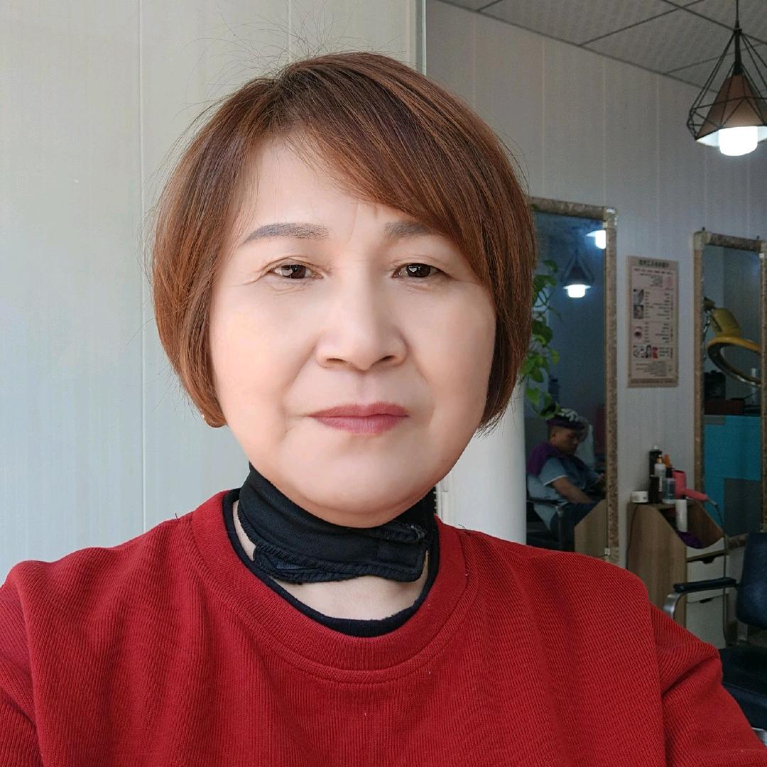 时毛外婆